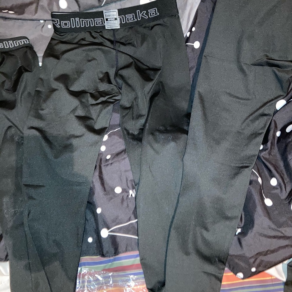 3 Pack Youth Boys Kids Cold Gear Color black Size Small